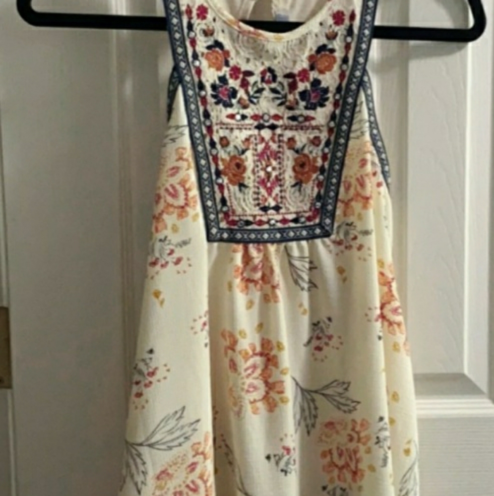 Like new super cute blouse